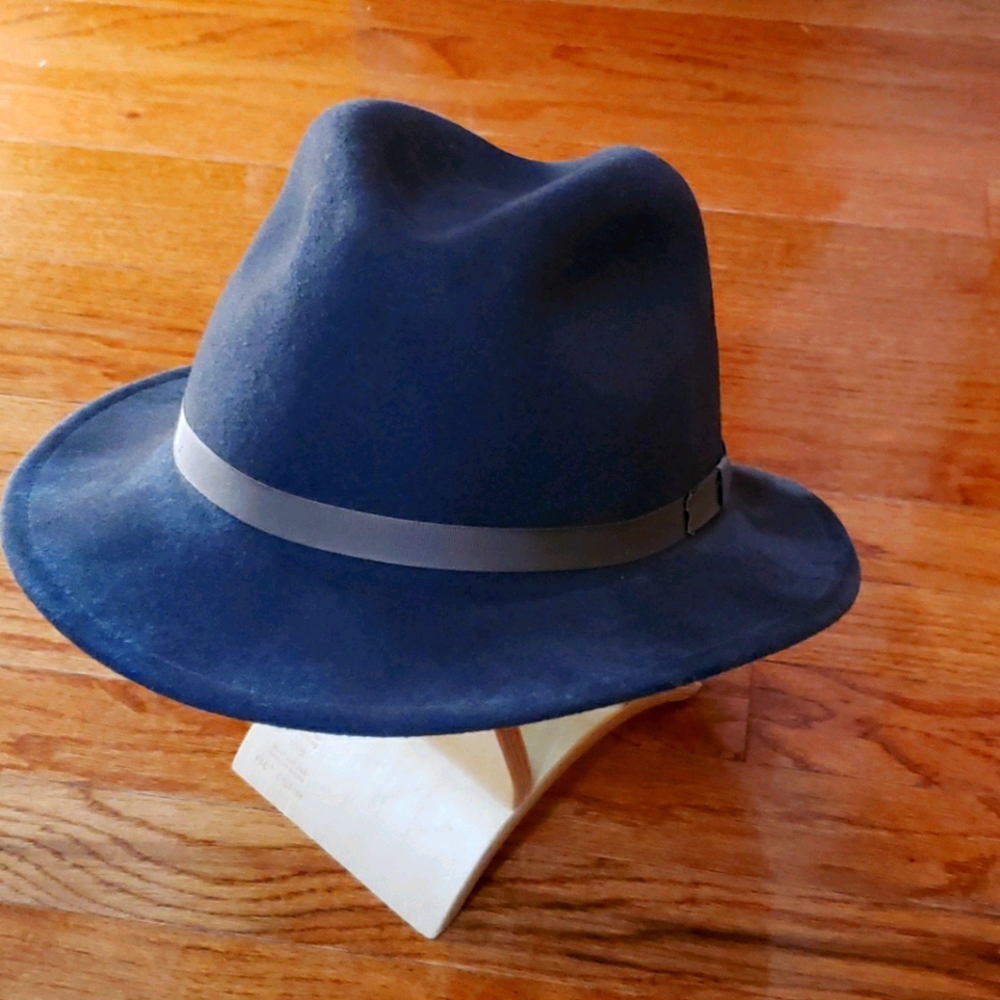 Brown Felt  Fedora  hat- 100% Wool